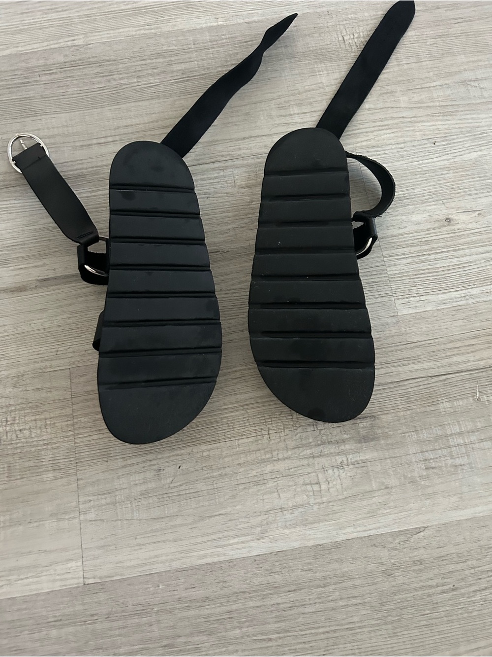 Women's Strappy Ankle-Buckle Sandals in black - Picture 7 of 7